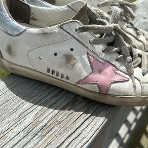 Pink star golden goose sneakers